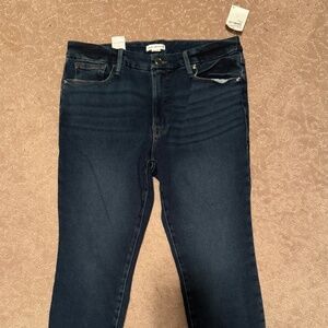 Good American Skinny Petite Size 14 Dark Blue jean
